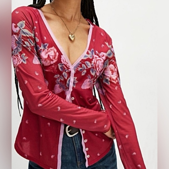 Free People Home Grown Mesh Cardi NWT Small Magenta Combo - Picture 6 of 6